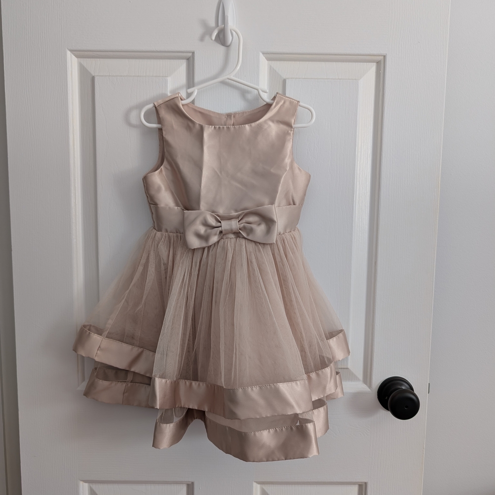 Speechless Champagne Layered Kids Dress with Bow Size 4